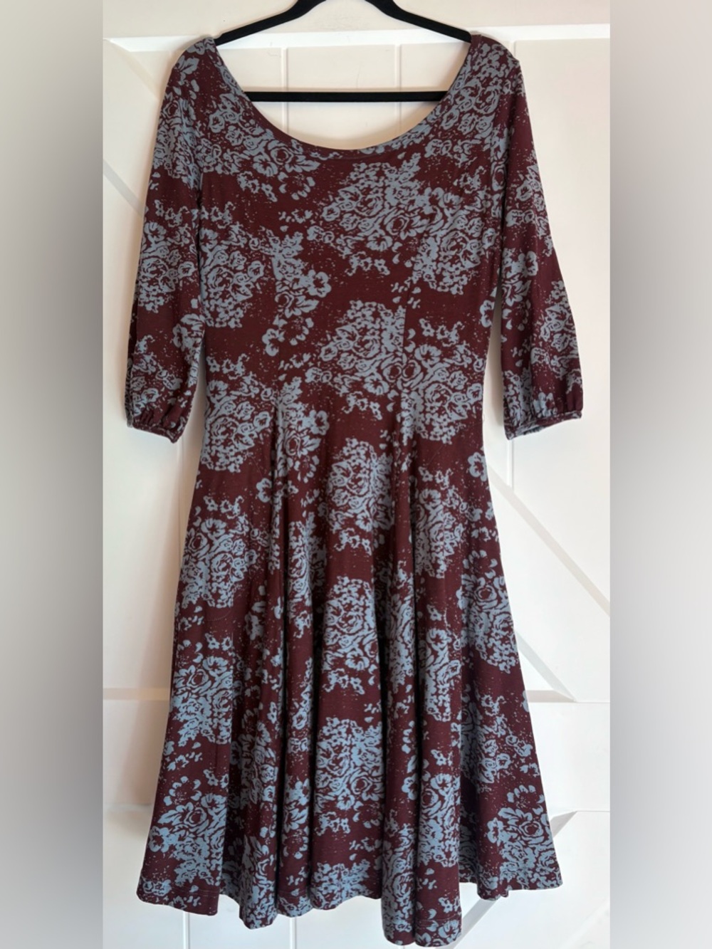 Effie’s Heart Ava Midi Dress Burgundy Blue Floral Heart Pockets L